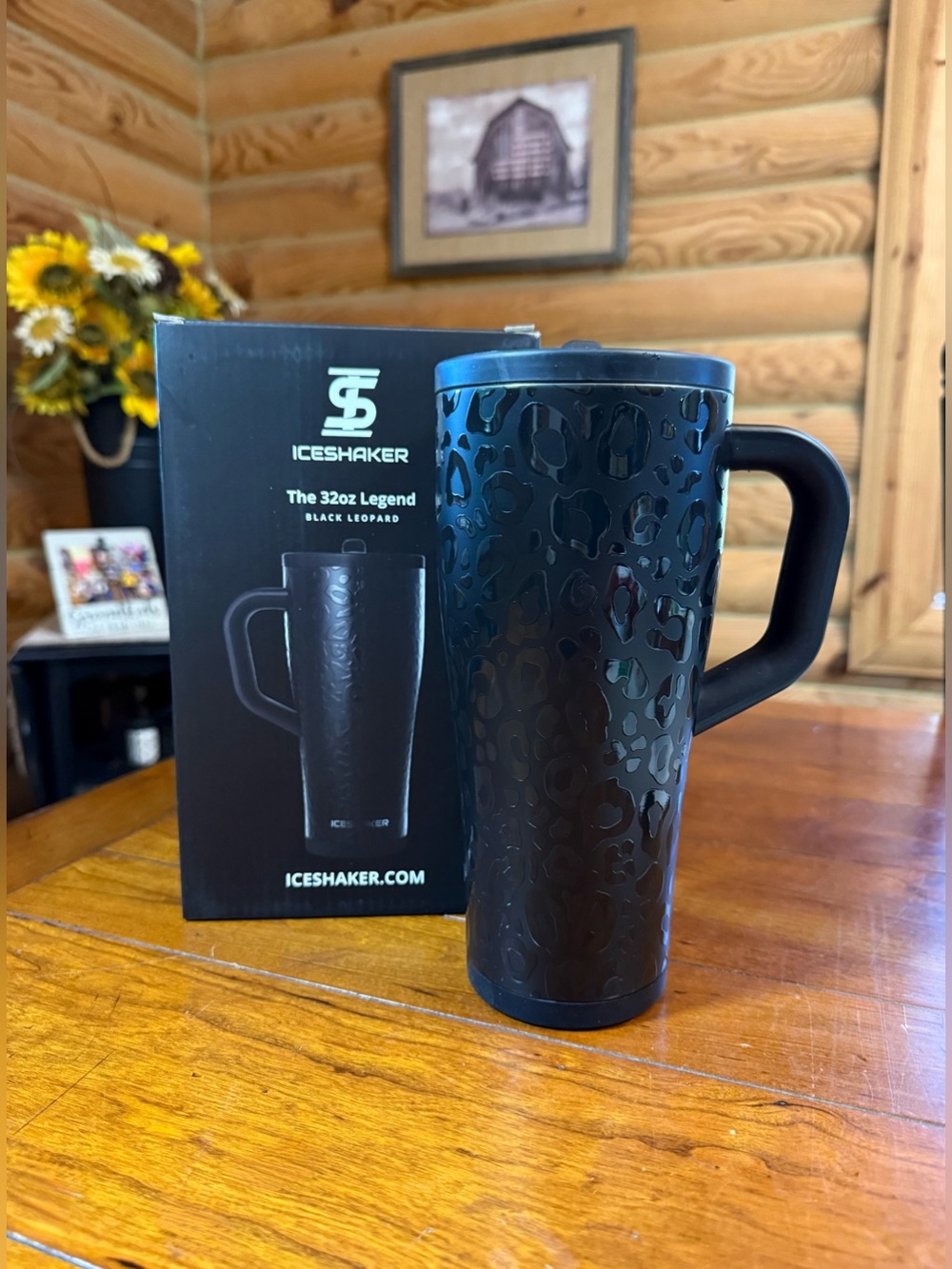 BLACK LEOPARD IceShaker 32oz Legend Series Shaker Tumbler • LEAKPROOF